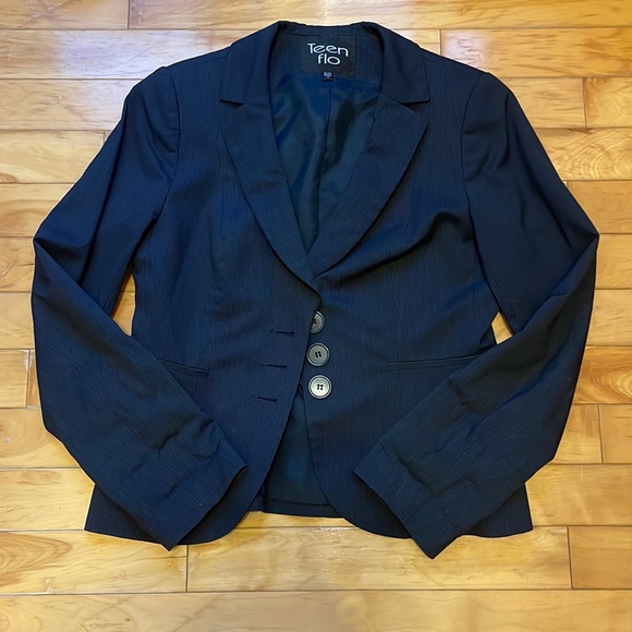 Teen Flo size 6 navy blue pin stripe blazer - Picture 1 of 3